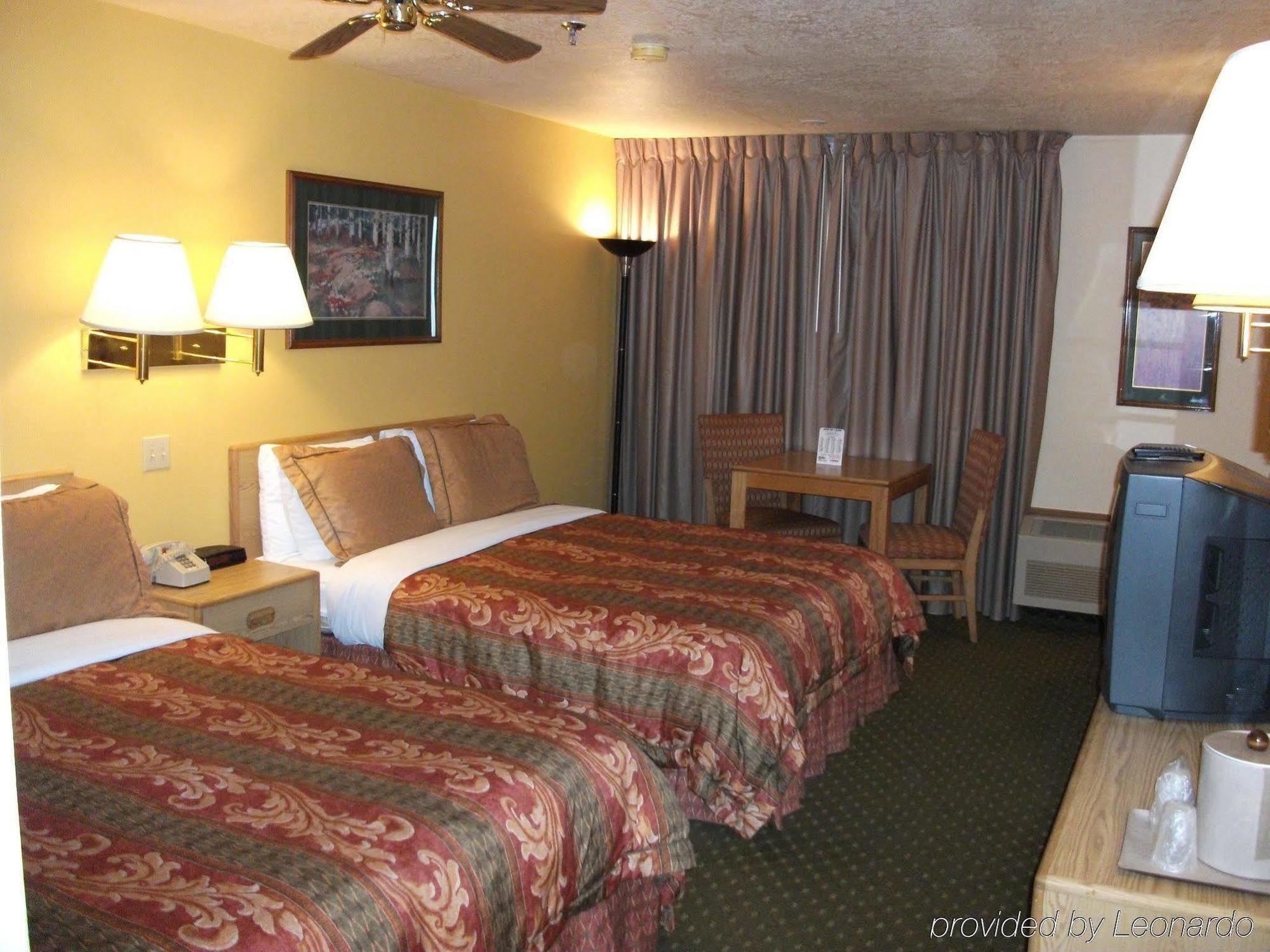 Alpine Inn & Suites 거니슨 객실 사진