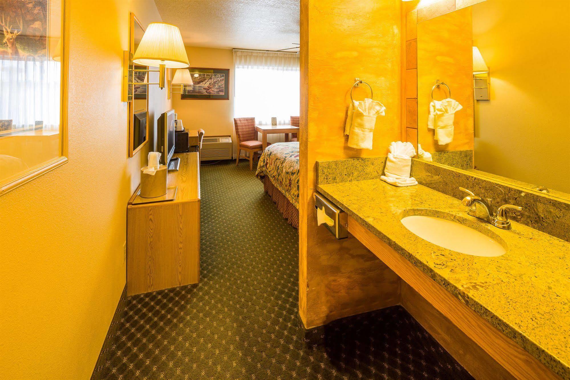 Alpine Inn & Suites 거니슨 외부 사진